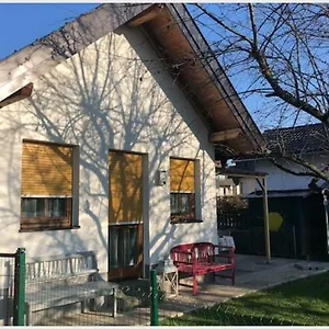Dom wakacyjny Knusperhaus Mit Garten, Salzburg